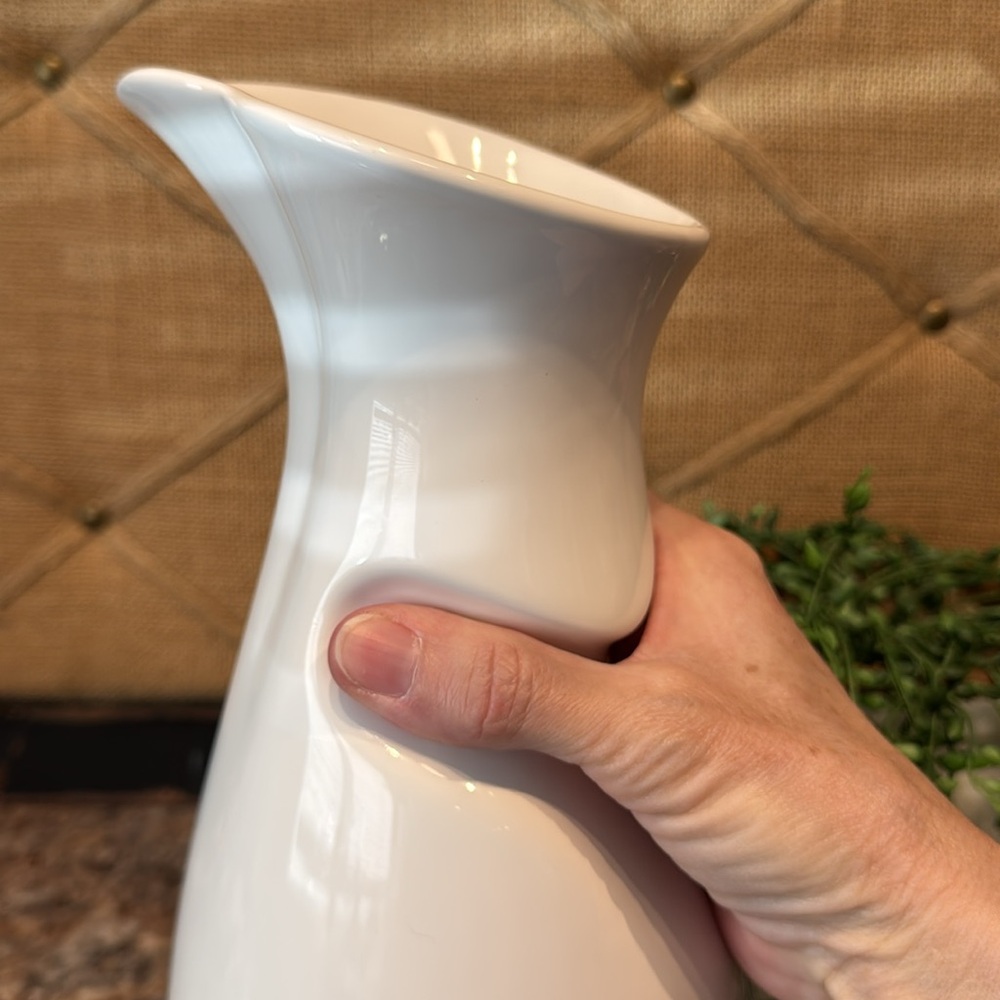 World Market pitcher - Picture 5 of 8